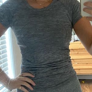 Lululemon Heathered Grey Swiftly Tech Short Sleeve